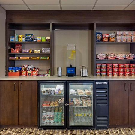 Comfort Inn & Suites Gateway To Glacier National Park Shelby Ngoại thất bức ảnh